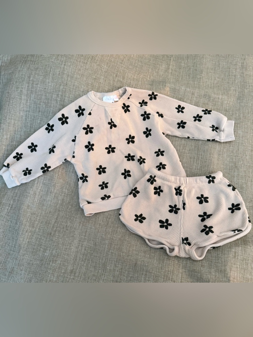 Zara Kids Beige Floral Waffle short Set